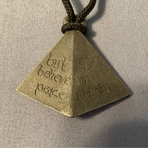 Tori Amos Tour Necklace 1994 I believe in peace ✌️